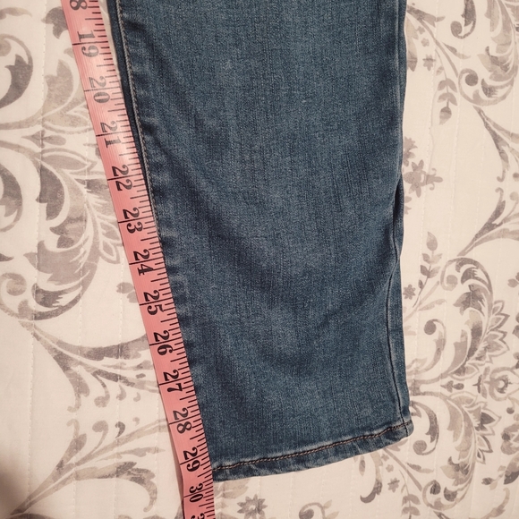 GLORIA VANDERBILT All Around Slimming Jeans ~ Size 20 - Picture 6 of 8